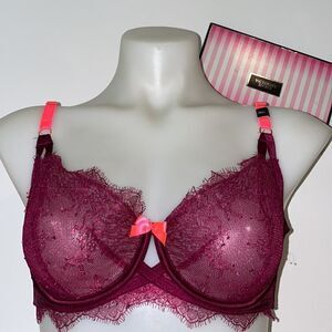 NEW VICTORIA SECRET UNLINED BRA